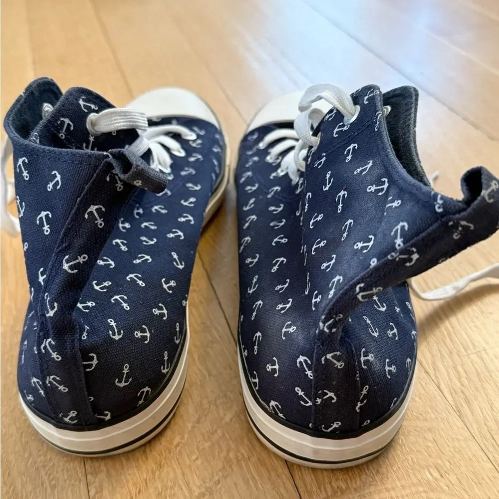 Navy High-Top Men’s Sneakers with Anchor Print
